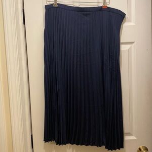J. Crew. NWT Navy Pleated Slip Skirt Size 18